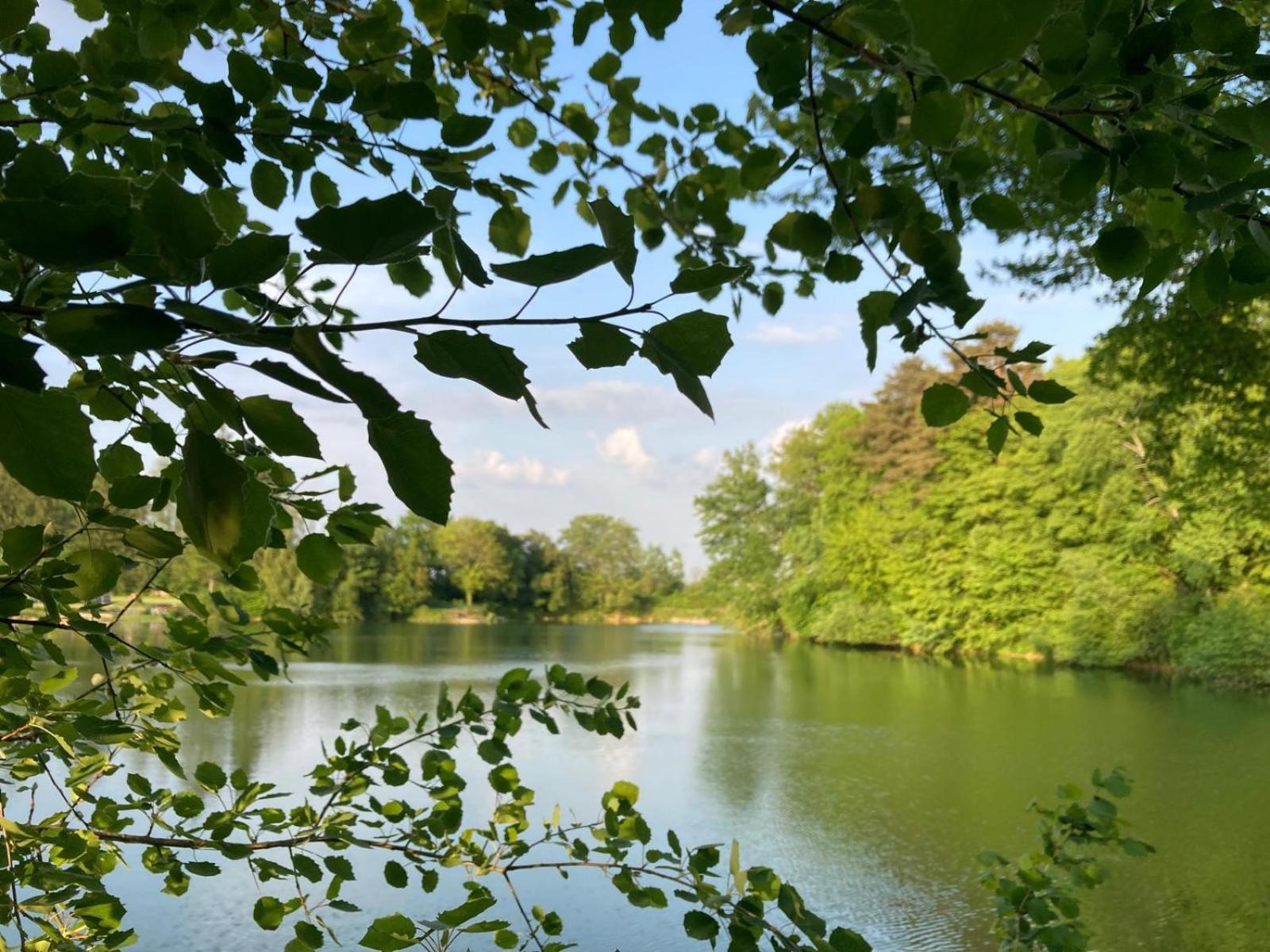 Lac De Lumiere. Relax With Rural Lakeside Living Herry Exteriér fotografie